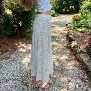 Brandy Melville White and Blue Floral Maxi Skirt